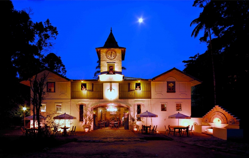 Excelente restaurante em local aprazivel. O mais lindo da regiao Serrana do Rio de Janeiro