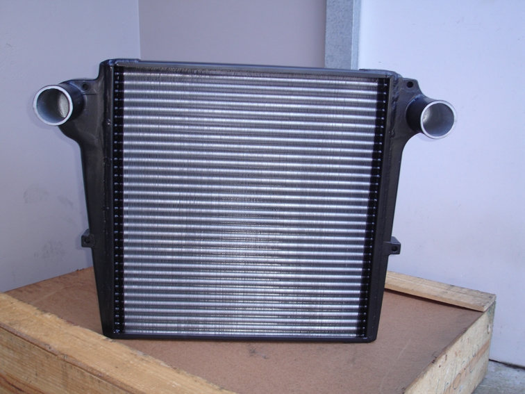 Intercooler Ford Cargo/Volks